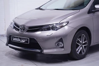 Toyota Auris – thumbnail 2