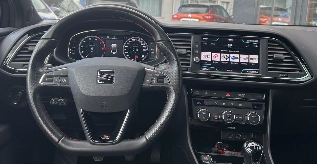 SEAT Leon – foto 13