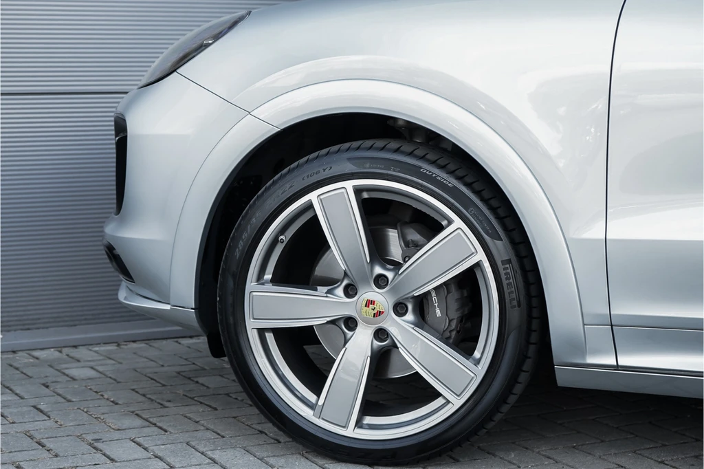 Porsche Cayenne – foto 21