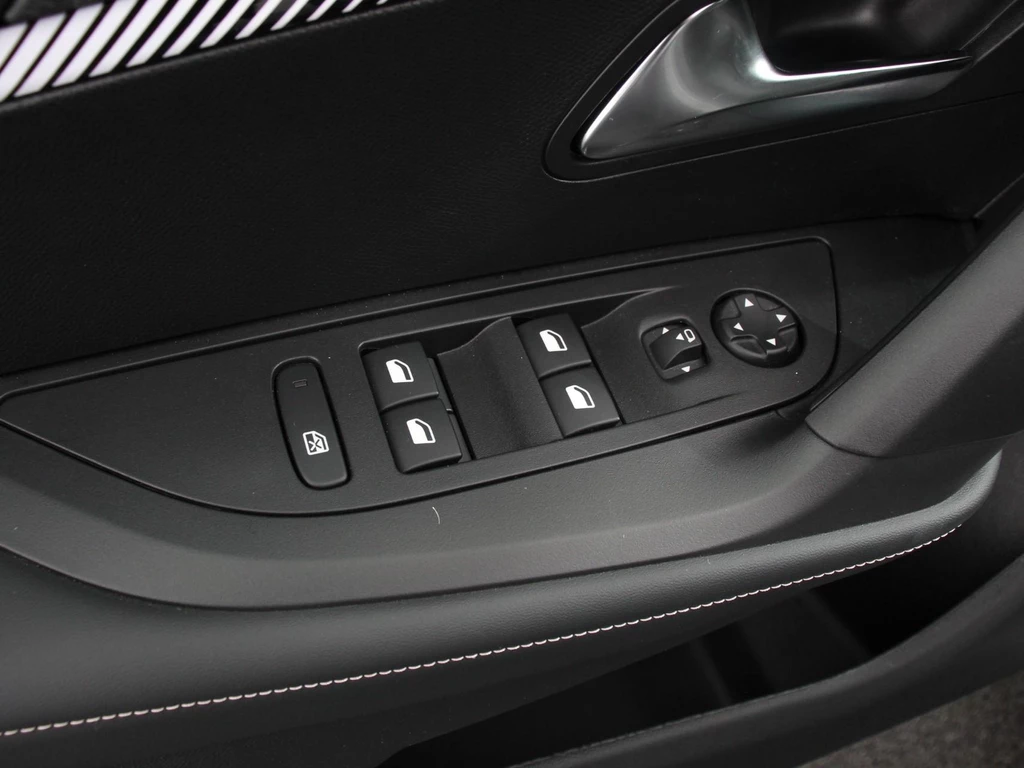 Peugeot 2008 – foto 12