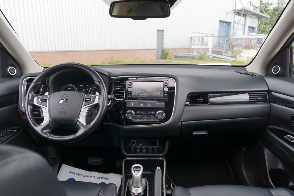 Mitsubishi Outlander – foto 13