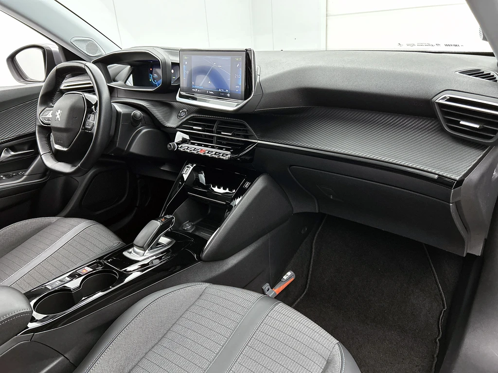 Peugeot e-2008 – foto 12