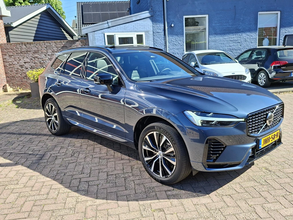 Volvo XC60 – foto 8