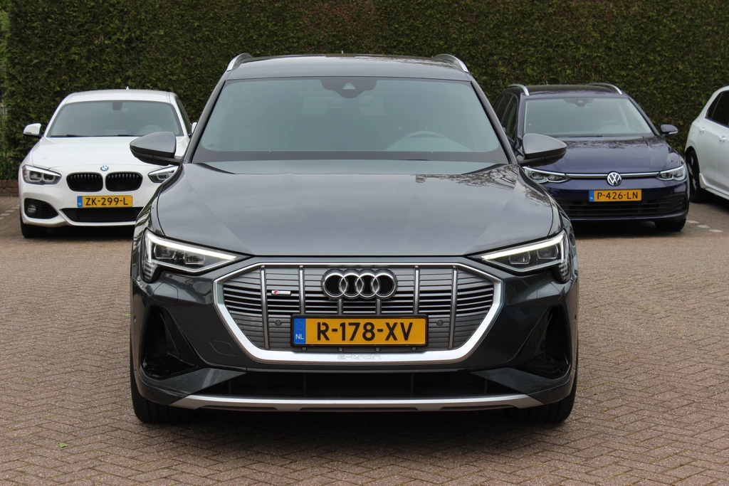 Audi e-tron – foto 8