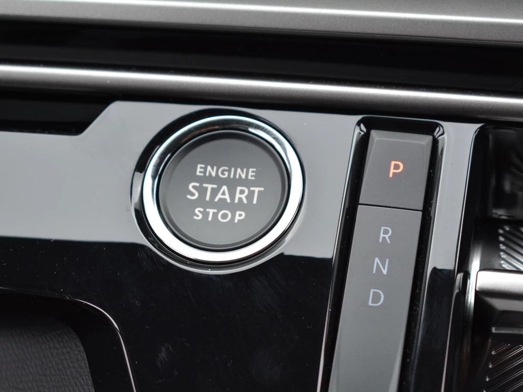 Peugeot e-3008 – foto 40