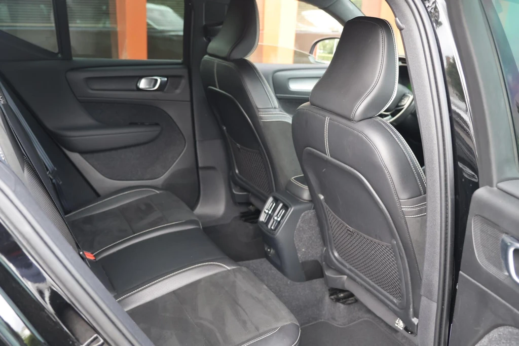 Volvo XC40 – foto 23