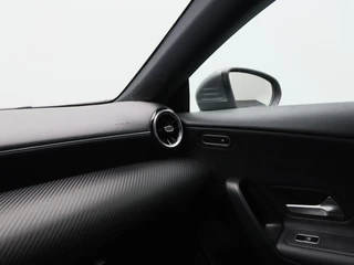 Mercedes-Benz CLA – thumbnail 30