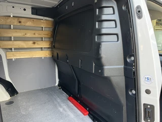Volkswagen Caddy – thumbnail 25