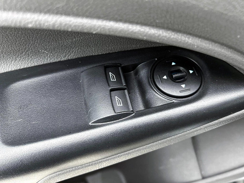 Ford Transit Connect – foto 12