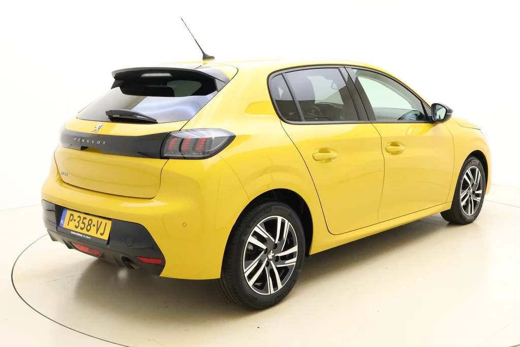 Peugeot 208 – foto 6