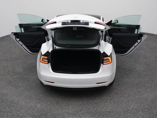 Tesla Model 3 – thumbnail 35