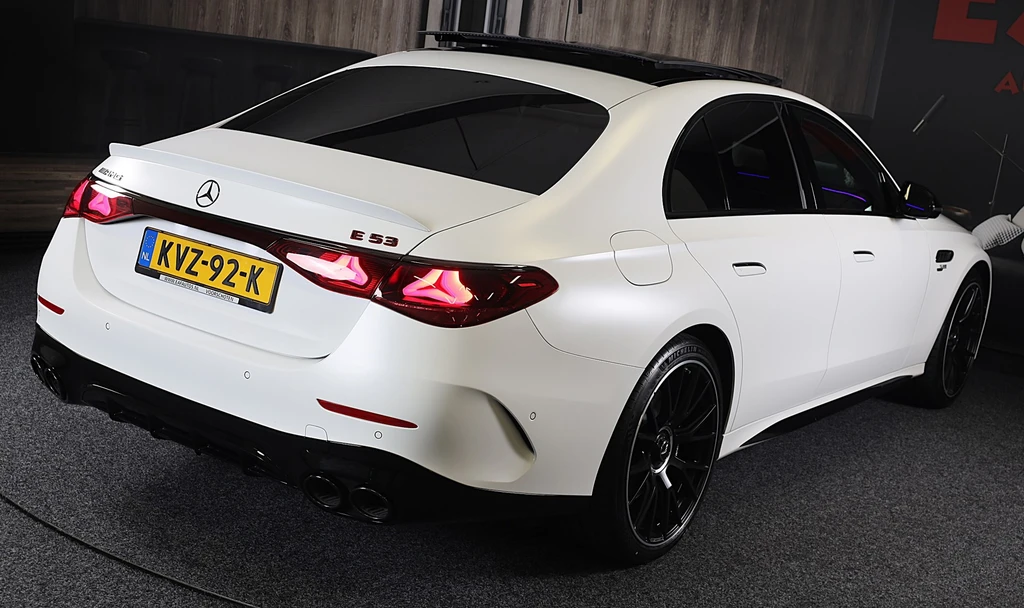 Mercedes-Benz E-Klasse – foto 12