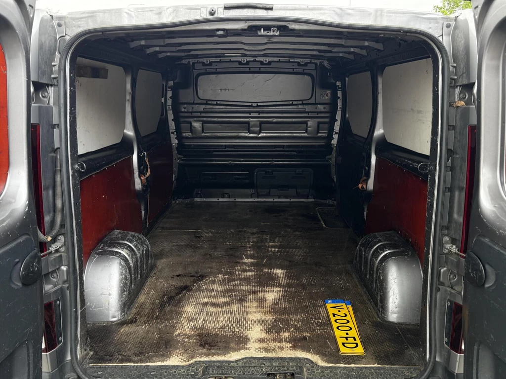 Nissan NV300 – foto 11