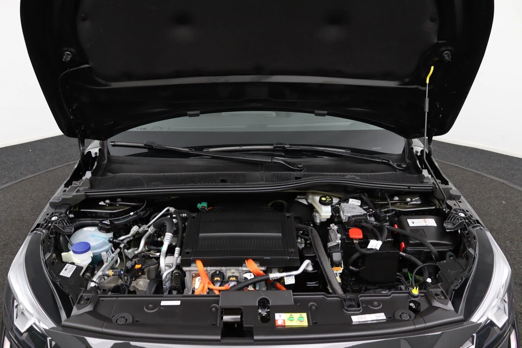 Peugeot e-208 – foto 30