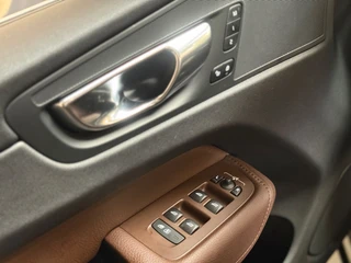 Volvo XC60 – thumbnail 17