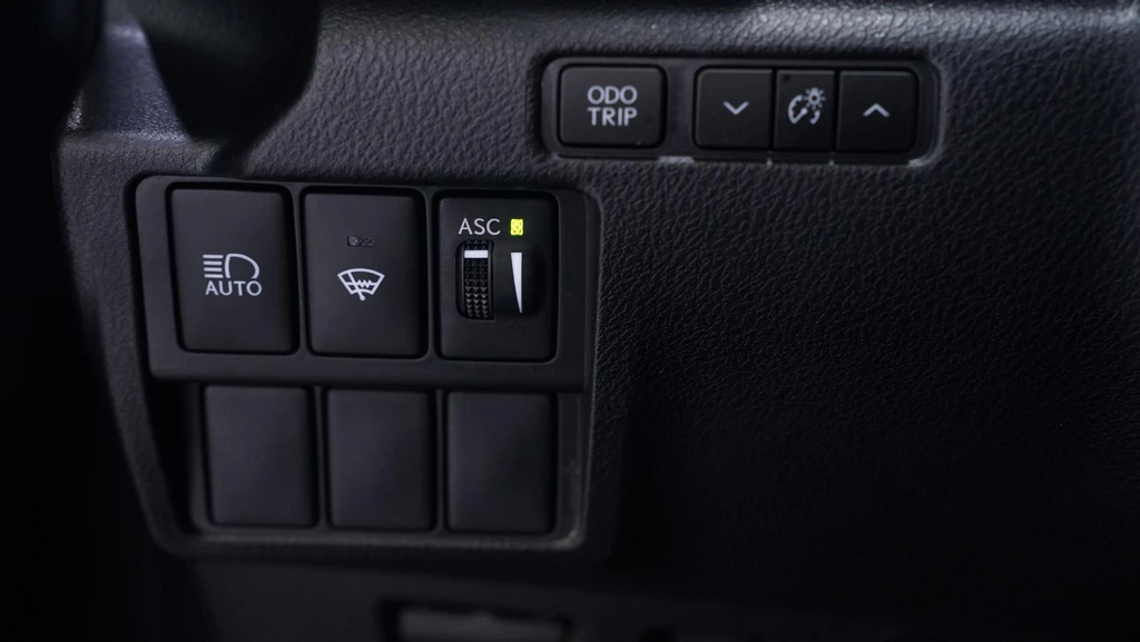 Lexus IS – foto 28