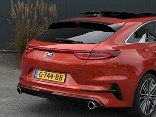Kia ProCeed – thumbnail 11