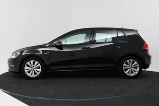 Volkswagen Golf – thumbnail 2