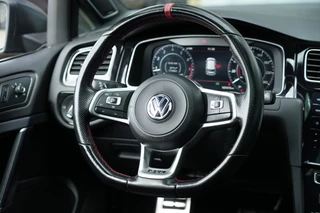 Volkswagen Golf – thumbnail 8
