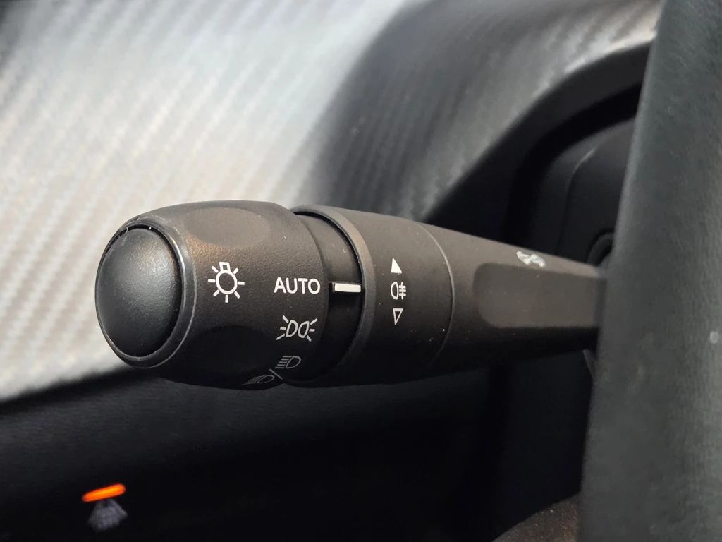 Peugeot 208 – foto 27