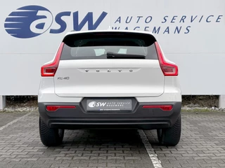Volvo XC40 – thumbnail 4