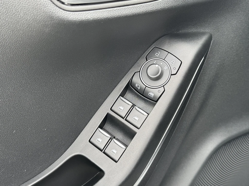 Ford Puma – foto 12