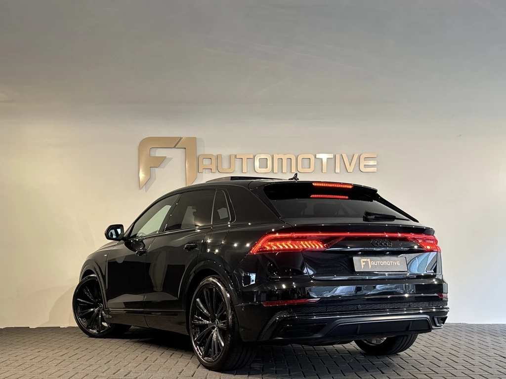 Audi Q8 – foto 4