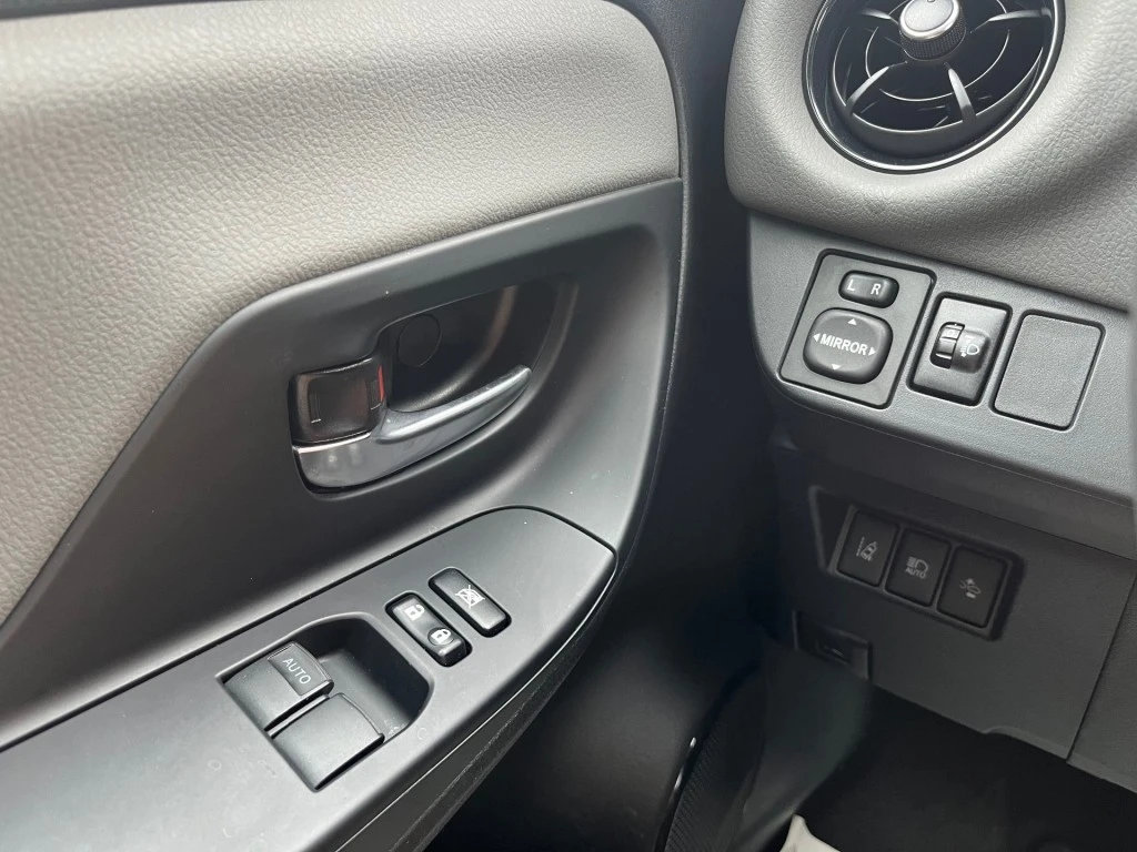 Toyota Yaris – foto 16