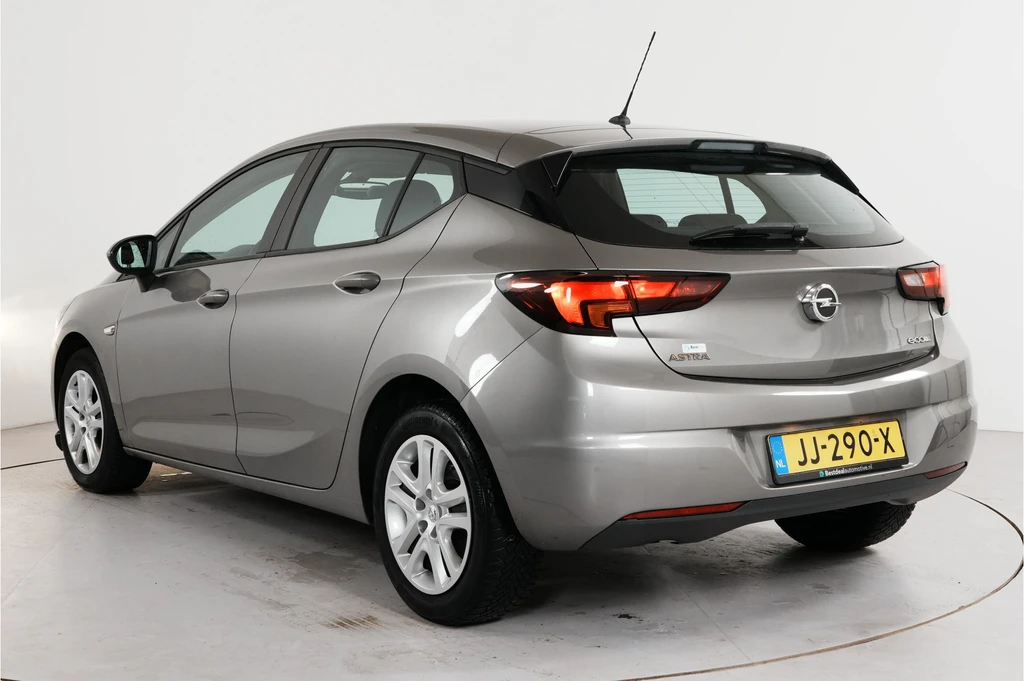 Opel Astra – foto 4