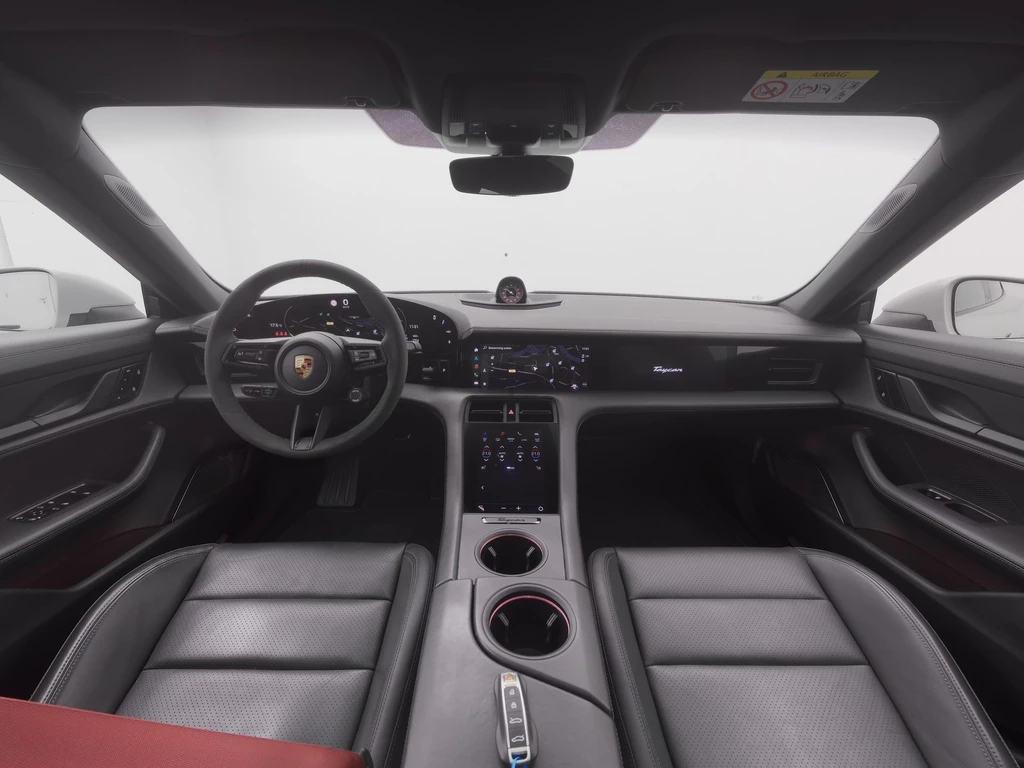 Porsche Taycan – foto 20