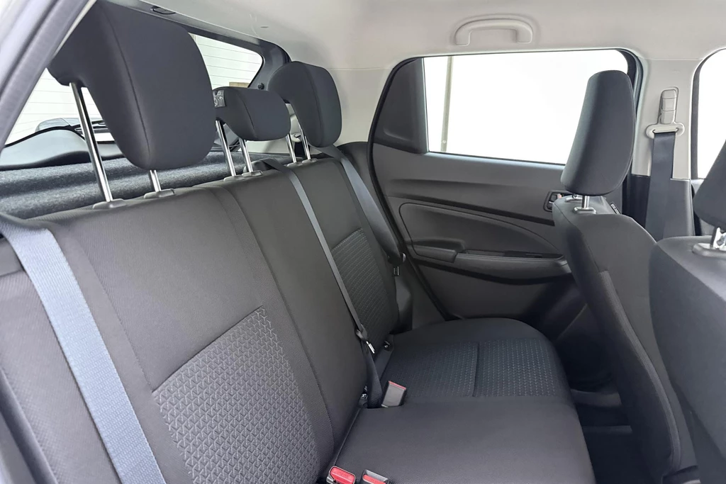 Suzuki Swift – foto 14