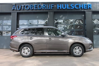 Mitsubishi Outlander – thumbnail 7