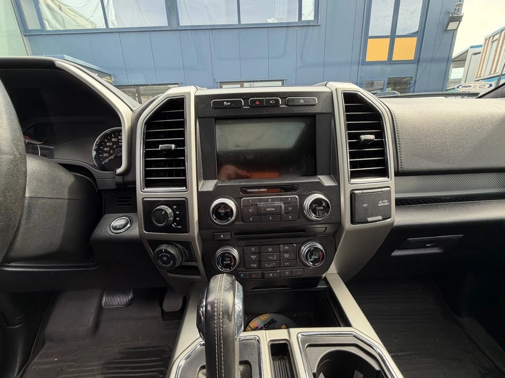 Ford F-150 – foto 7