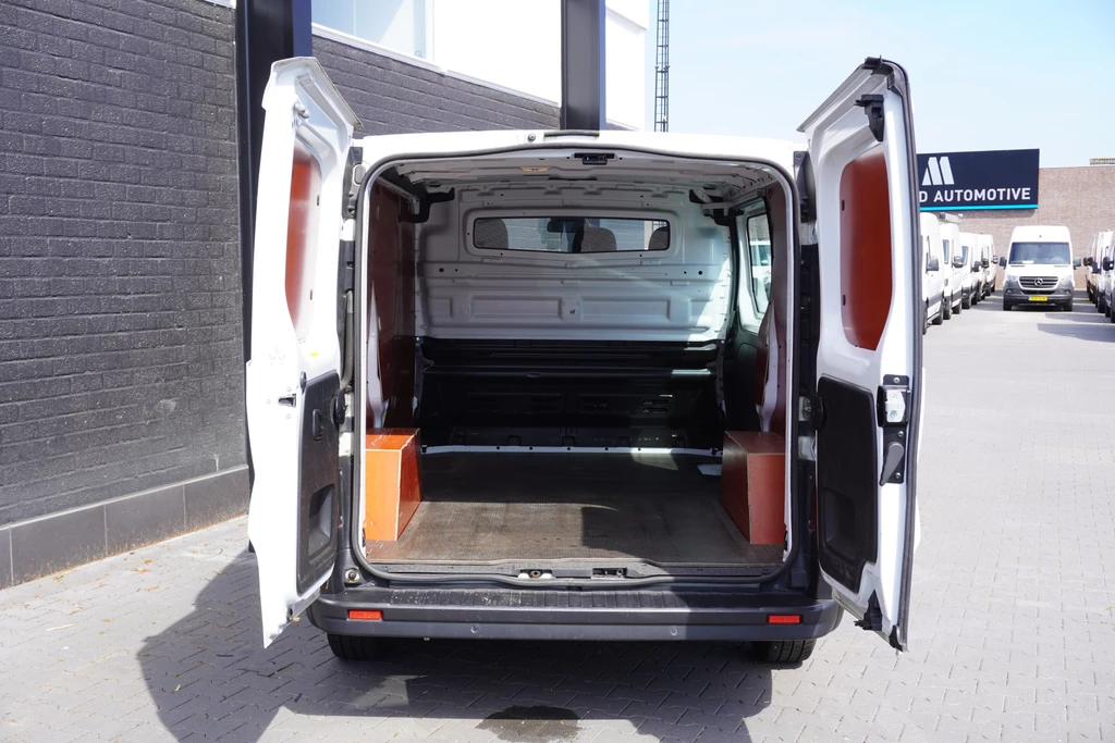 Renault Trafic – foto 8