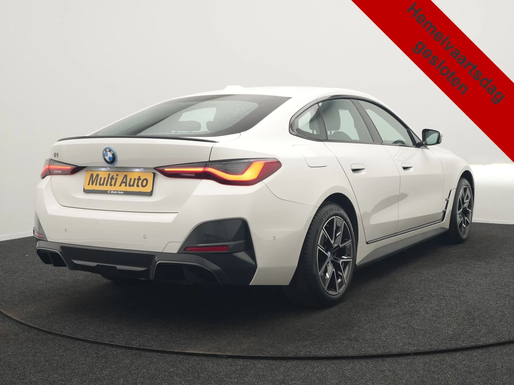 BMW i4 – foto 7