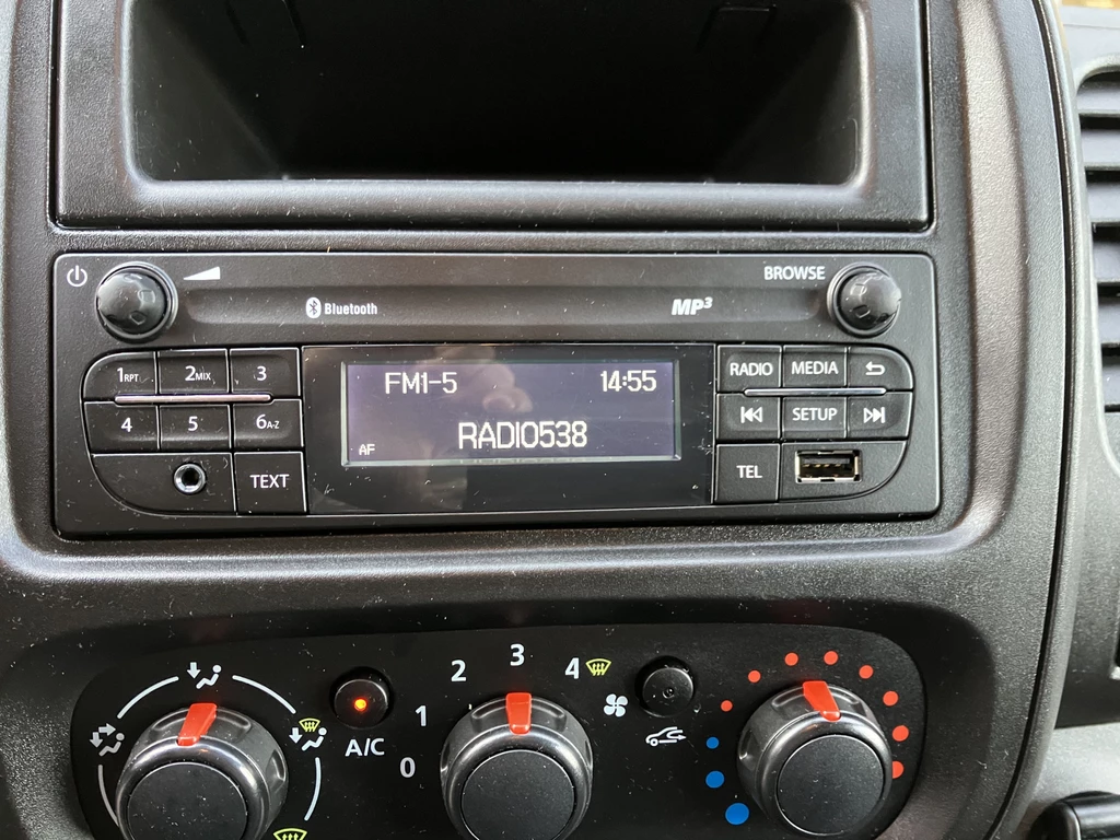 Opel Vivaro – foto 35
