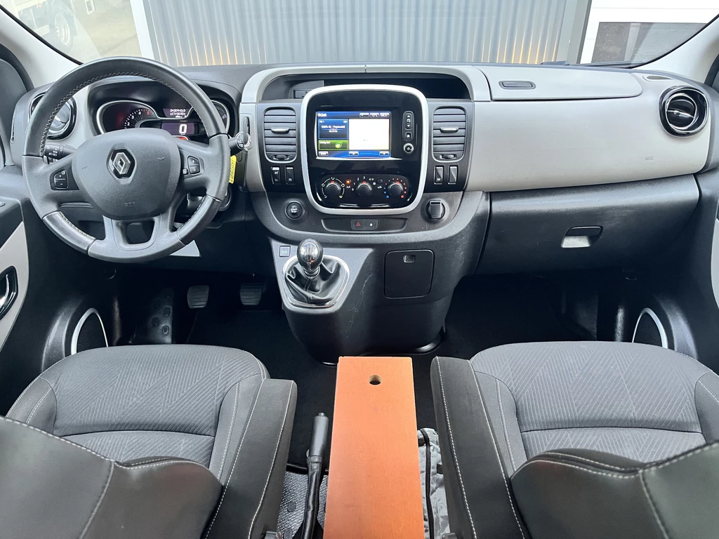 Renault Trafic – foto 12