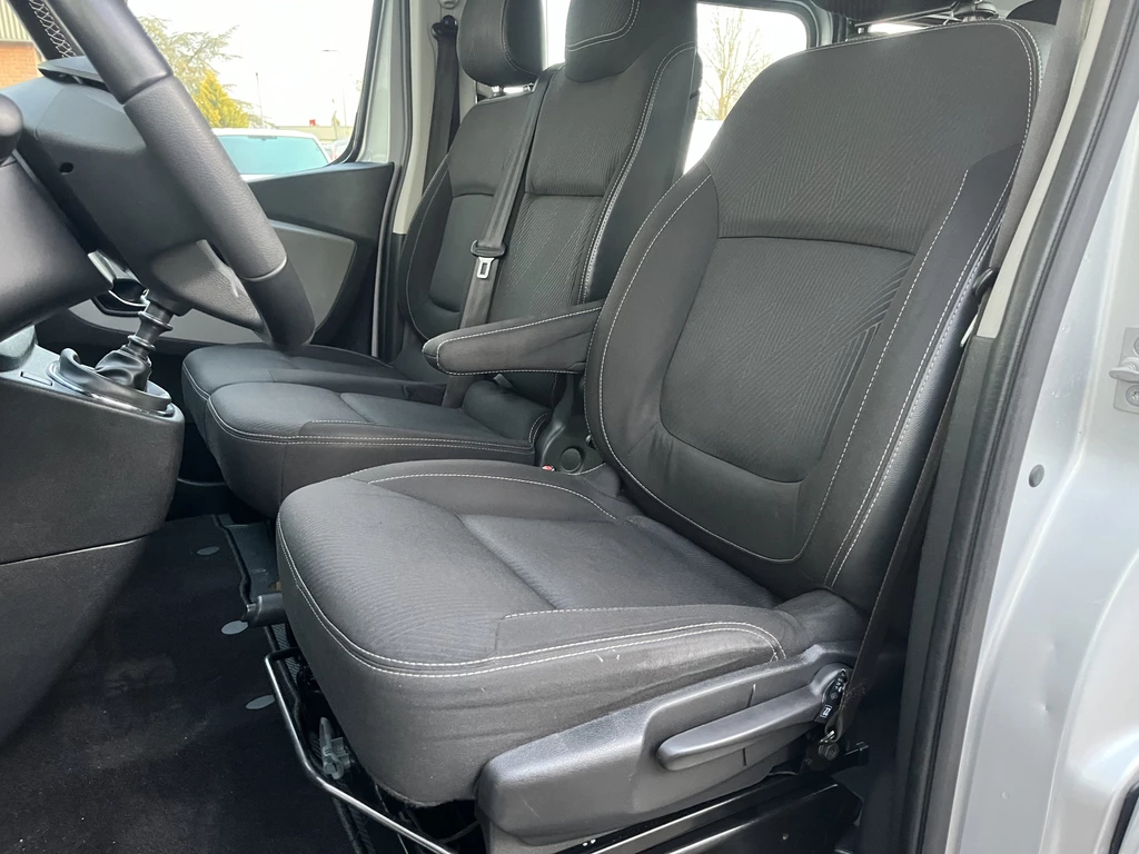 Renault Trafic – foto 30