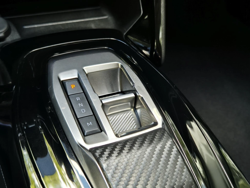 Peugeot 208 – foto 22
