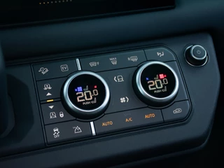 Land Rover Defender – thumbnail 21