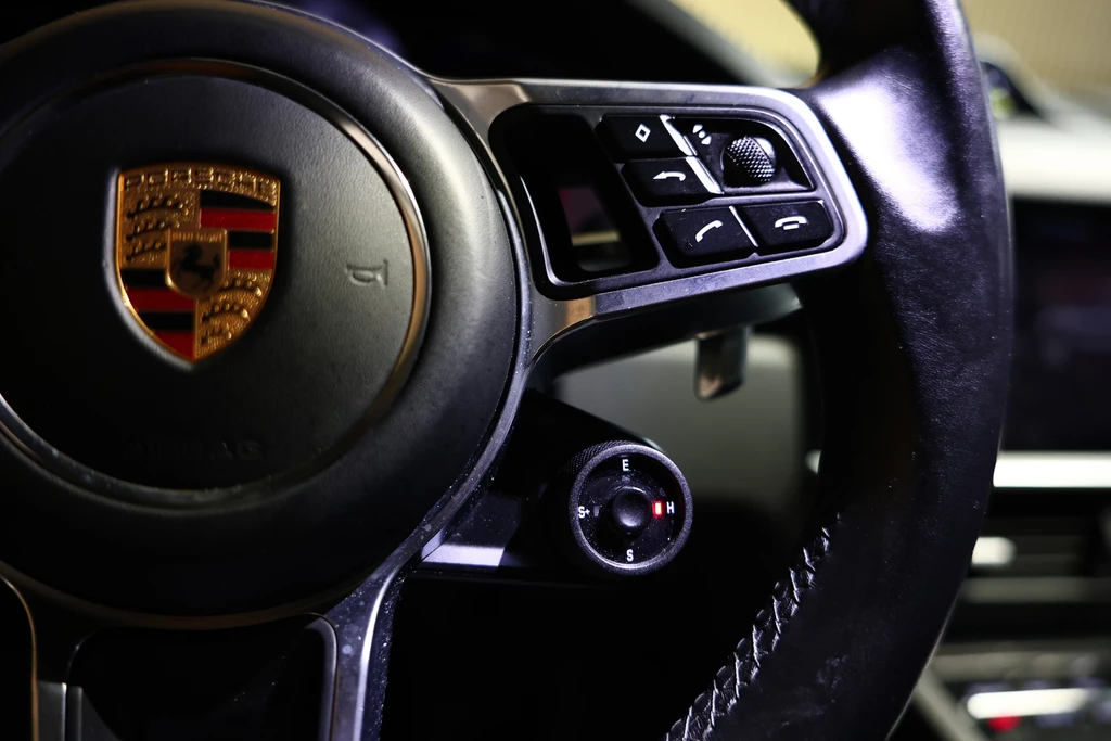 Porsche Cayenne – foto 27