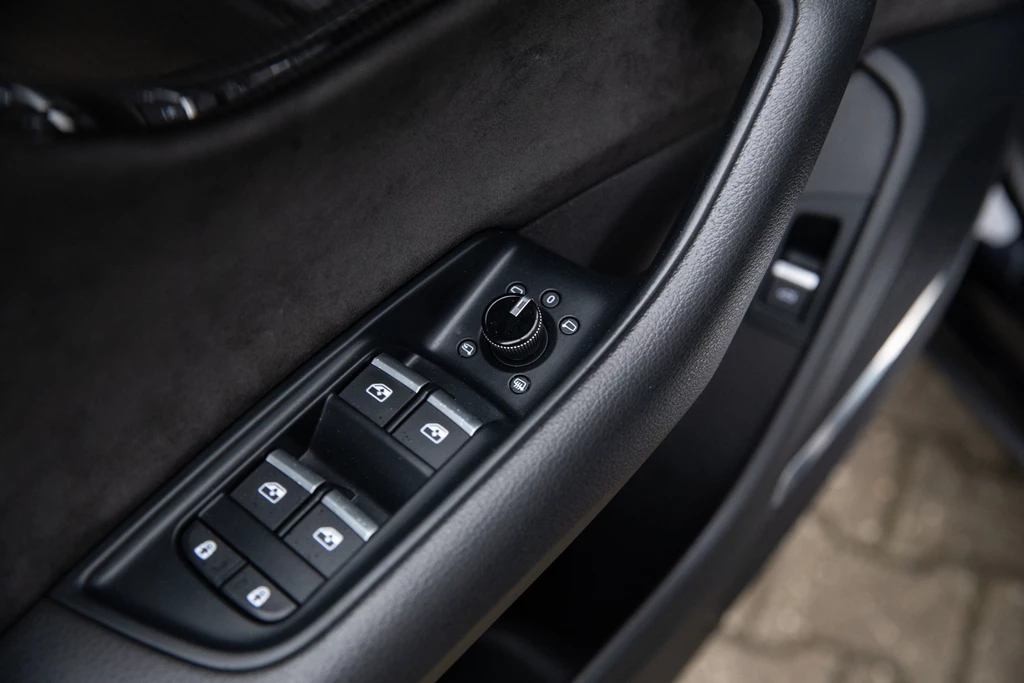 Audi SQ8 – foto 40