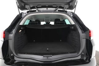Renault Megane E-Tech – thumbnail 12