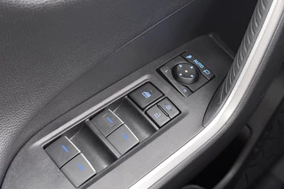 Toyota RAV4 – thumbnail 19
