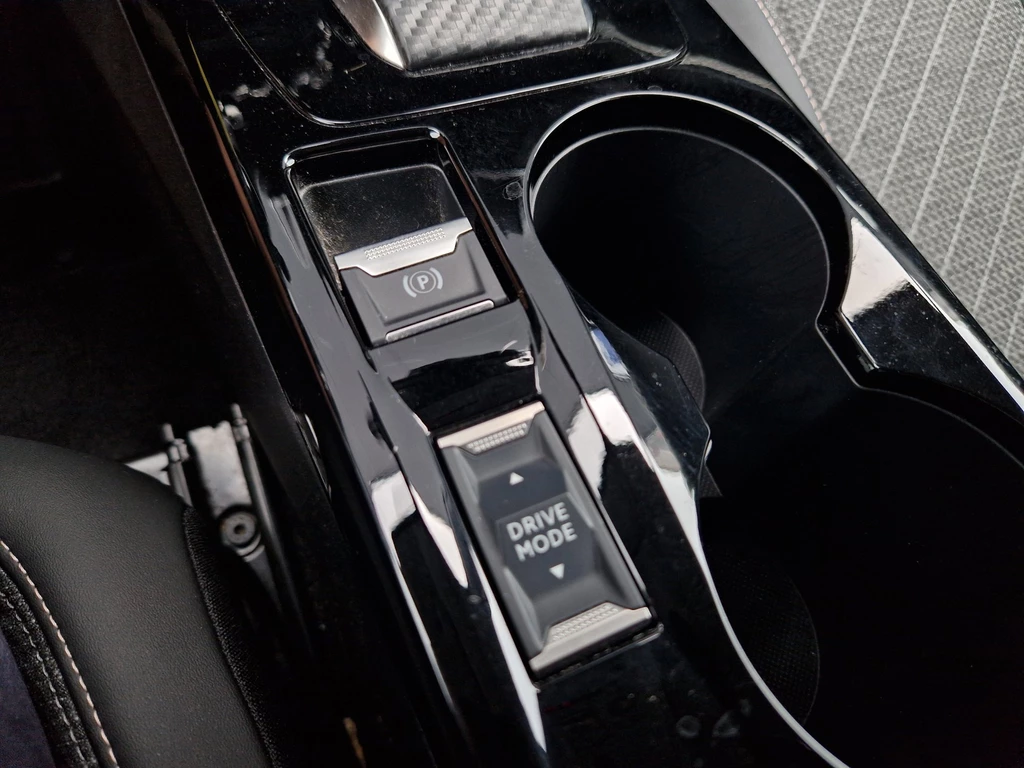 Peugeot 208 – foto 25