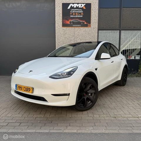 Tesla model Y Long range AWD + MMX PACK + IAP