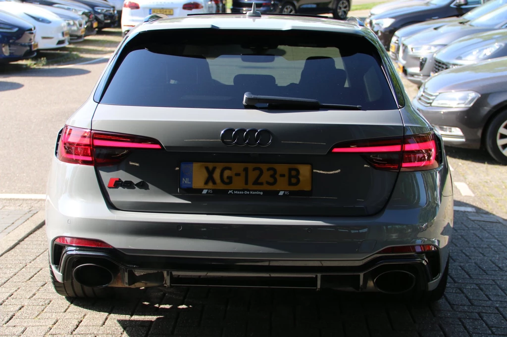 Audi RS4 – foto 3