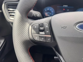 Ford Kuga – thumbnail 18