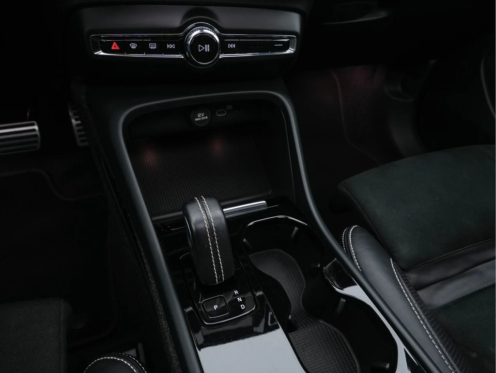 Volvo XC40 – foto 15