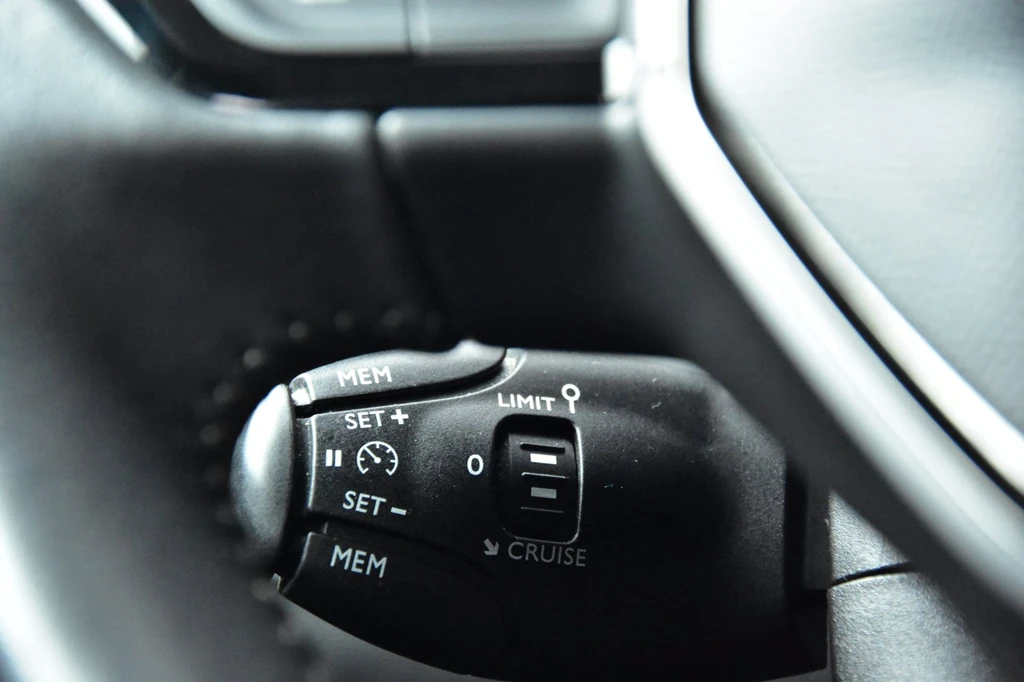 Peugeot 208 – foto 21